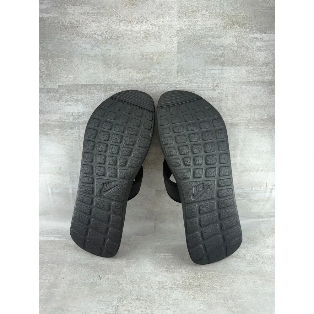 Nike Solay Thong Men Black Flip Flop Sandals 882691-002 Size 9